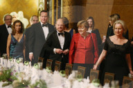 NEWS - David Cameron bei Angela Merkel zum Matthiae-Mahl