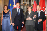 NEWS - David Cameron bei Angela Merkel zum Matthiae-Mahl