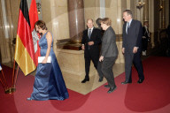 NEWS - David Cameron bei Angela Merkel zum Matthiae-Mahl