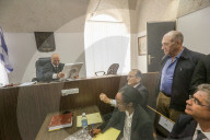 NEWS - Israel: Ex-Premier Ehud Olmert tritt Haft an
