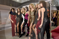 PEOPLE - Kendall Jenner und Gigi Hadid haben ihren Spass Backstage von der Diane Von Furstenberg Fashion Show