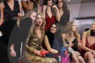 PEOPLE - Kendall Jenner und Gigi Hadid haben ihren Spass Backstage von der Diane Von Furstenberg Fashion Show