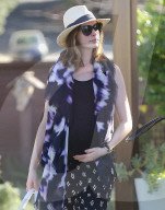 PEOPLE - Anna Hathaway's Babybauch wŠchst