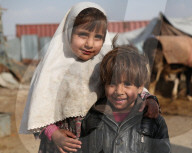 REPORTAGE - Afghanische Flüchtlingskinder im Zeltlager von Kabul