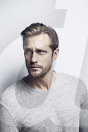 STUDIO - Alexander Skarsgard