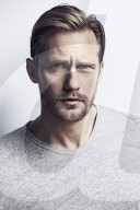 STUDIO - Alexander Skarsgard