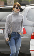 PEOPLE - Graue Maus: Emma Stone in Malibu unterwegs