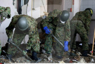 NEWS - Japan: Jahrestag Erdbeben und Tsunami vom März 2011 select