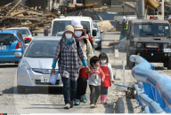 NEWS - Japan: Jahrestag Erdbeben und Tsunami vom März 2011 select
