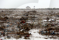 NEWS - Japan: Jahrestag Erdbeben und Tsunami vom März 2011 select