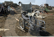 NEWS - Japan: Jahrestag Erdbeben und Tsunami vom März 2011 select