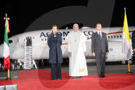 NEWS - Papst Franziskus: Neue Sicht auf Verhütungsmittel