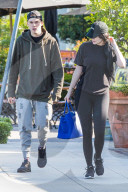 PEOPLE - Kylie Jenner unterwegs mit Harry Hudson