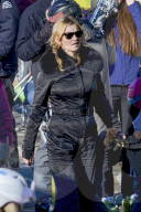 EXKLUSIV - Kate Moss bricht sich in Verbier den Fuss