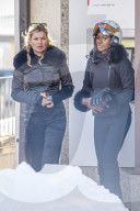 EXKLUSIV - Kate Moss bricht sich in Verbier den Fuss