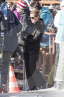EXKLUSIV - Kate Moss bricht sich in Verbier den Fuss