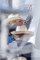 EXKLUSIV - Kate Moss bricht sich in Verbier den Fuss