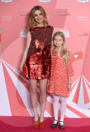 PEOPLE - Promis beim 'Naked Heart Foundation' Event in London