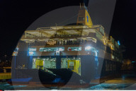 NEWS - Tausende Flüchtlinge sitzen in Griechenland fest