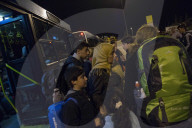 NEWS - Tausende FlÃ¼chtlinge sitzen in Griechenland fest