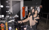 PEOPLE - Kendall Jenner trifft Kendall Jenner bei Madame Tussauds