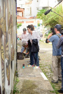 PEOPLE - Ronnie Wood sprüht das Stones Logo auf eine Beton Wand in Sao Paulo