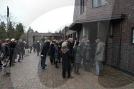 PEOPLE - Beerdigung von Roger Willemsen in Hamburg