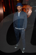 PEOPLE - Brit Awards: Promis an der Warner After Party
