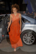 PEOPLE - Brit Awards: Ankunft der Stars und Sternchen