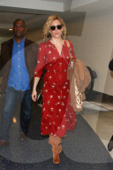 PEOPLE - Kate Hudson geht stilvoll auf Reisen