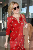PEOPLE - Kate Hudson geht stilvoll auf Reisen