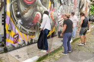 PEOPLE - Ronnie Wood ist auch ein Graffiti-Künstler