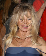 PEOPLE - Scheint etwas durch den Wind: Goldie Hawn 