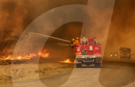NEWS - Buschfeuer im australischen Mount Bolton
