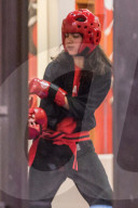 PEOPLE - Paris Jackson im Karate-Kurs