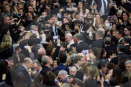 NEWS - Gefeiert wie ein Popstar: Papst Franziskus