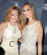 PEOPLE - Zum Weinstein Pre-Oscardinner kommen die Stars in Scharen