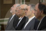 NEWS - New York: Frauen tun ihre Sympathie für Bernie Sanders kund