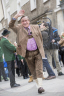 PEOPLE - Präsidentschaftskandidat Richard Lugner weibelt in Salzburg