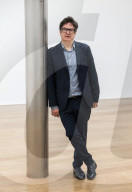PORTRAIT - Mark Wallinger bei Hauser und Wirth in London