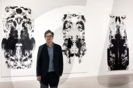 PORTRAIT - Mark Wallinger bei Hauser und Wirth in London