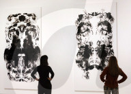 PORTRAIT - Mark Wallinger bei Hauser und Wirth in London