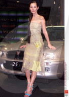 PEOPLE - Auto Show: Don't miss the Models!