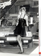 PEOPLE - Auto Show: Don't miss the Models!