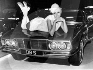 PEOPLE - Auto Show: Don't miss the Models!