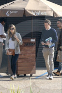 PEOPLE - Eddie Redmayne und Frau Hannah gehen im Nobu Lunchen