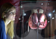 NEWS -  'I Am The Greatest: Muhammad Ali' Ausstellung in London