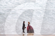 PEOPLE - Aiden Turner und Eleanor Tomlinson auf dem Set zu "Poldark" in Cornwall