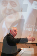 NEWS - Österreich: Präsidentschaftskandiat Rudolf Hundstorfer