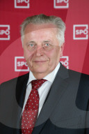 NEWS - Österreich: Präsidentschaftskandiat Rudolf Hundstorfer